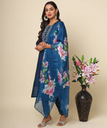 Load image into Gallery viewer, Russian Silk Kurta with Gold Embroidery & Beadwork