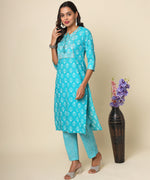 Load image into Gallery viewer, Jaipuri Cotton Signature Kurta with Zari Motifs
